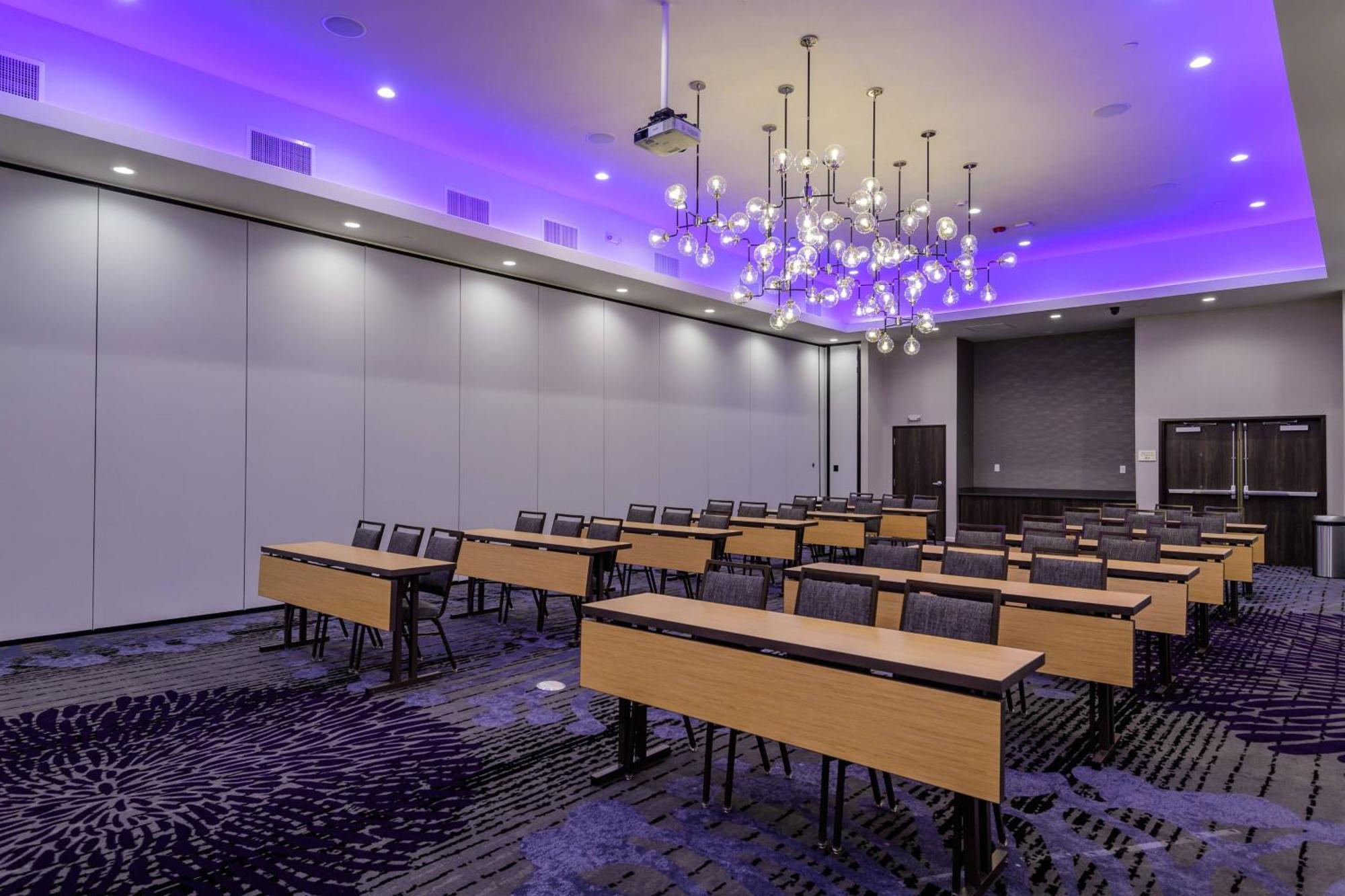 Courtyard By Marriott Lake Jackson Extérieur photo