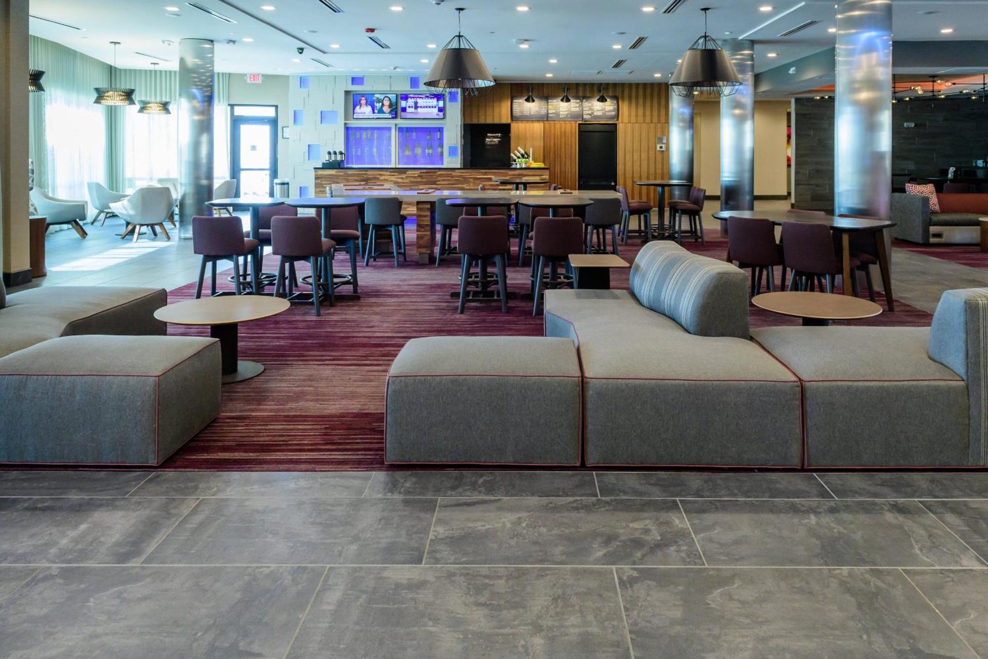 Courtyard By Marriott Lake Jackson Extérieur photo