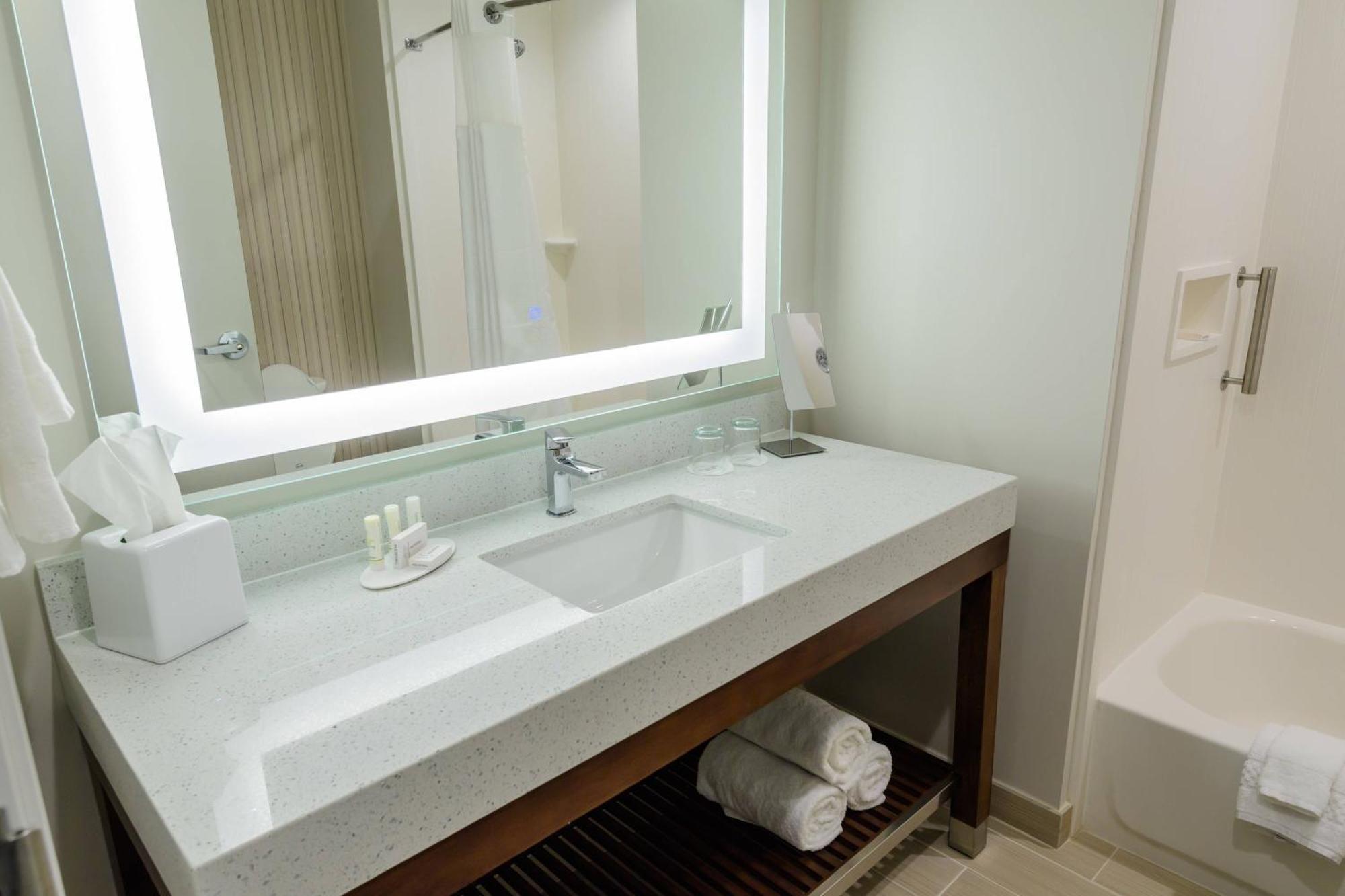 Courtyard By Marriott Lake Jackson Extérieur photo